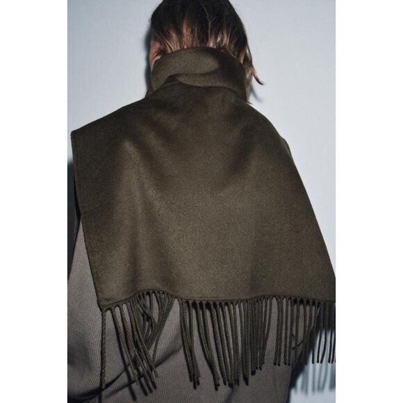 ZARA SHORT WOOL FRINGED CAPE - Picture 4 of 6